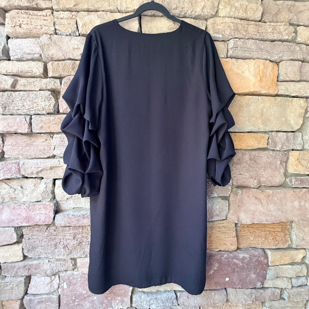Everly Womens XL Tiered Ruffle Statement Sleeve Shift Little Black Dress Elegant - Picture 3 of 11